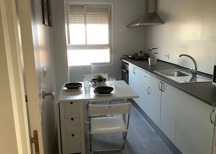 Precioso Moderno مالقة